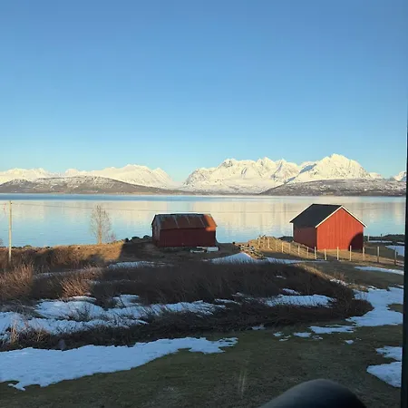 Oldervik Sea House